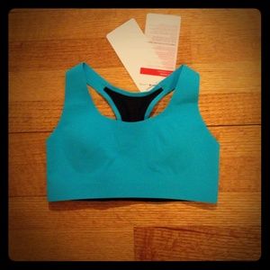 lululemon bra blue 32C